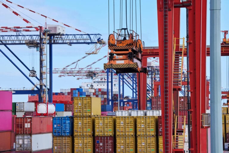 Cross-docking w logistyce – co to jest?